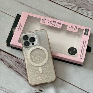 Kate Spade, New York protective hardshell case for  
iPhone 13 pro MagSafe